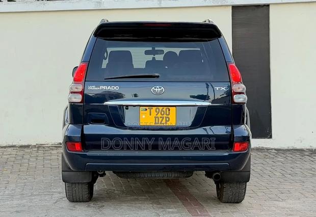 Toyota Land Cruiser Prado 2007 Black