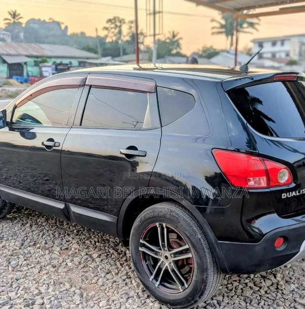 Nissan Dualis 2008 Black