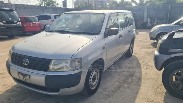 Toyota Probox 2006 Silver