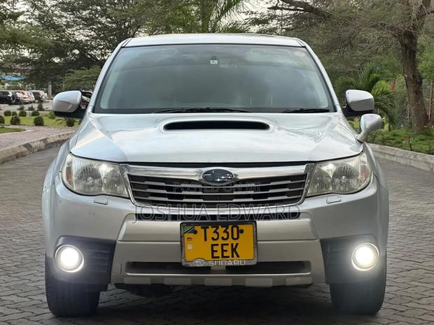 Subaru Forester 2009 Silver