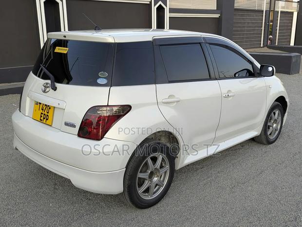Toyota IST 2007 White