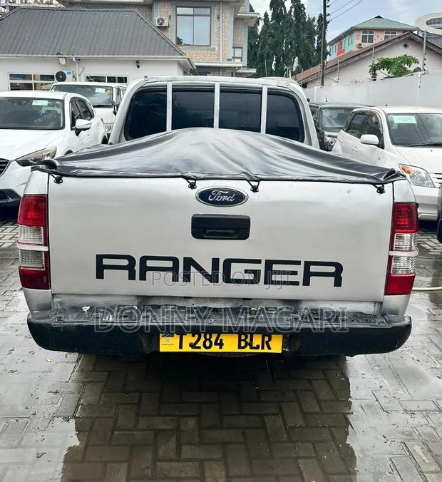Ford Ranger 2010 Gray
