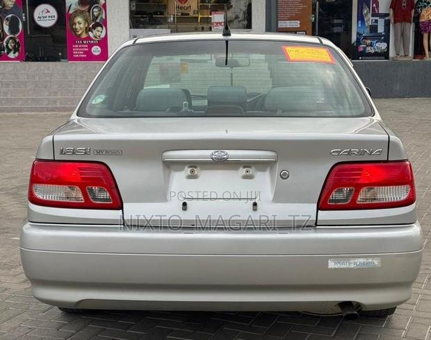 Toyota Carina 2001 Silver
