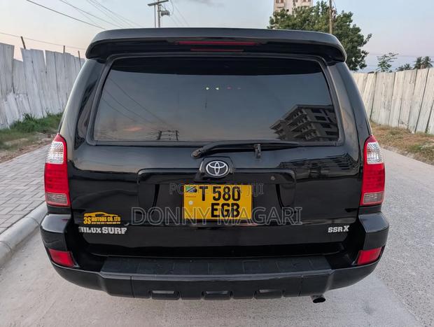 Toyota Hilux 2008 Black