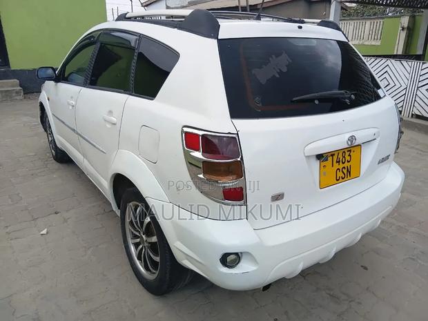 Toyota Voltz 2006 White