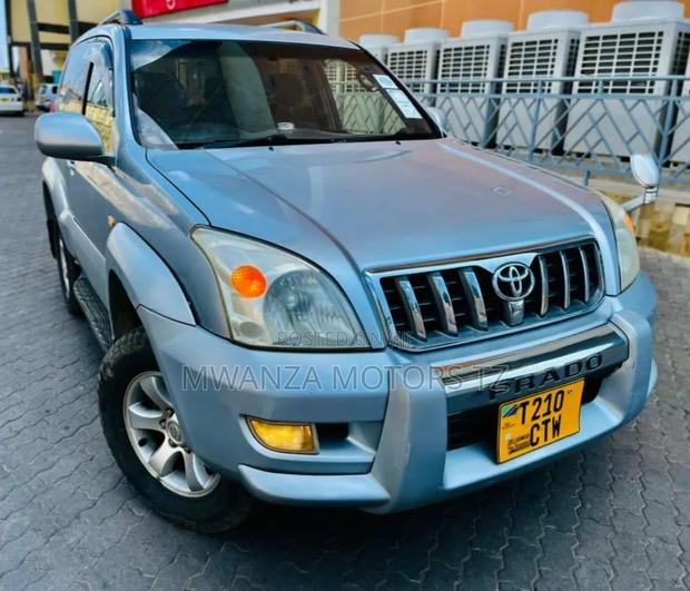 Toyota Land Cruiser Prado 2005 Silver