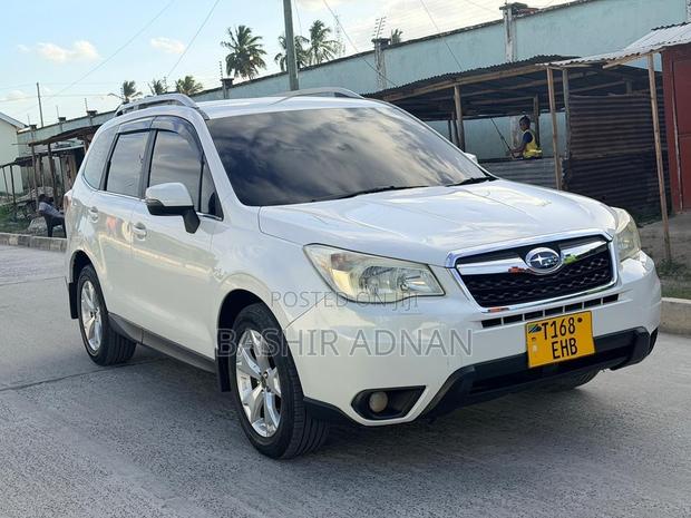 Subaru Forester 2014 Pearl