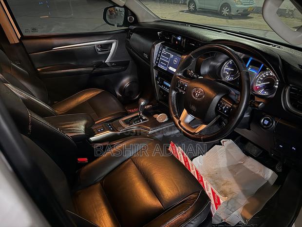 Toyota Fortuner 2.8 D AWD 2021 White