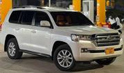 Toyota Land Cruiser 2018 White for sale