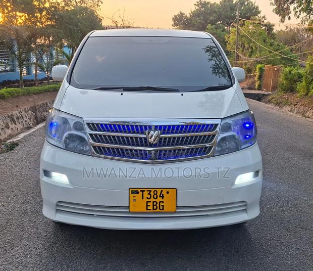 Toyota Alphard 2007 White