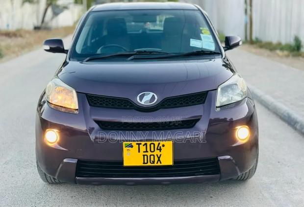 Toyota IST 2009 Black