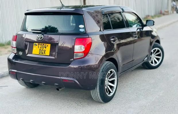 Toyota IST 2009 Black