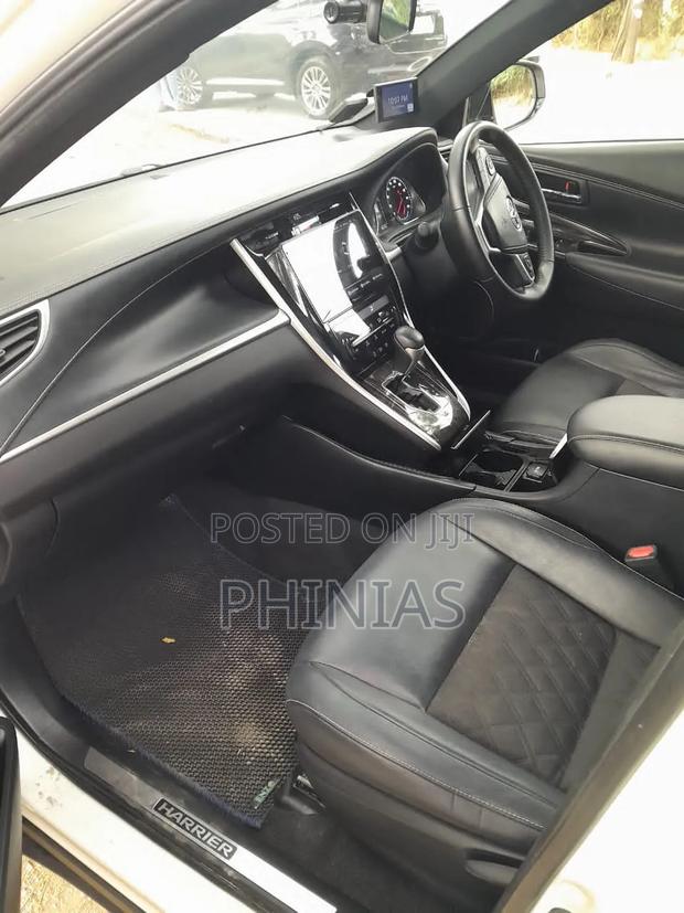 Toyota Harrier 2016 White