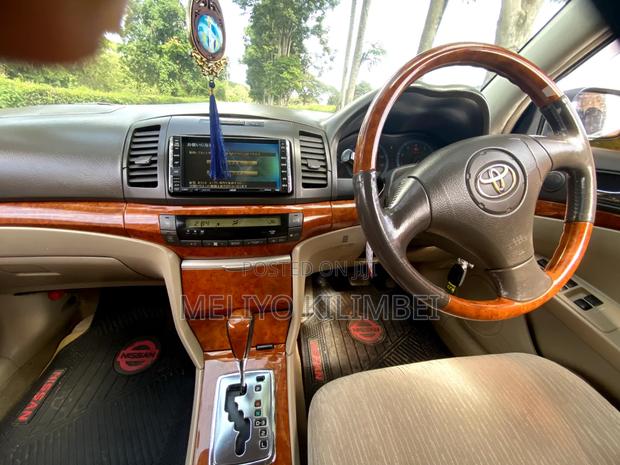 Toyota Premio 1.8 FWD 2006 Gold