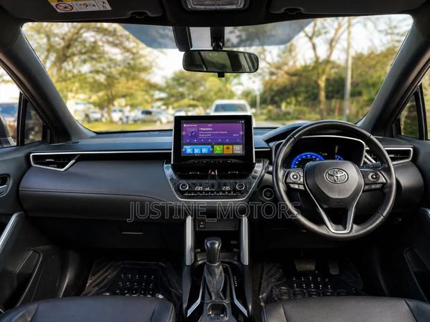 Toyota Corolla Cross 2025 Gray
