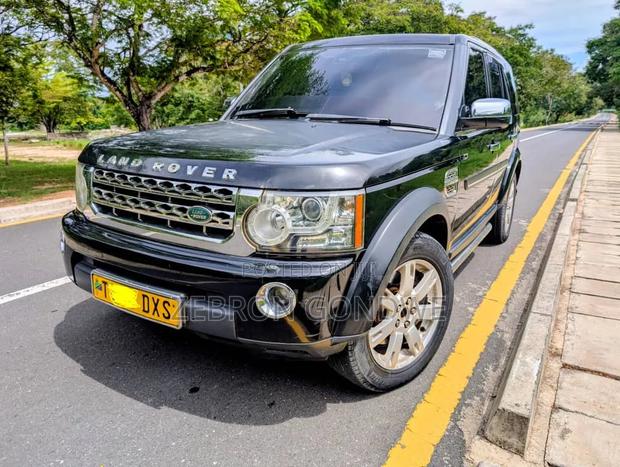 Land Rover Discovery 2010 Black