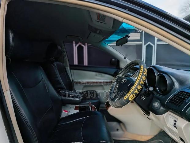 Toyota Harrier 2006 Black