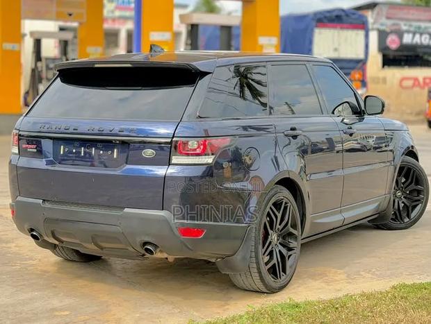 Land Rover Range Rover Sport 2017 Blue