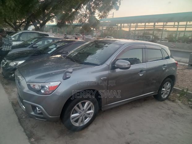 Mitsubishi RVR 2.0 2012 Gray