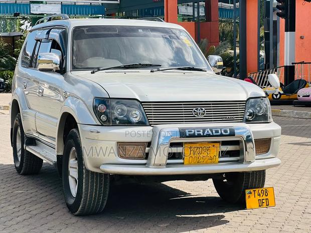 Toyota Land Cruiser Prado 1997 Beige