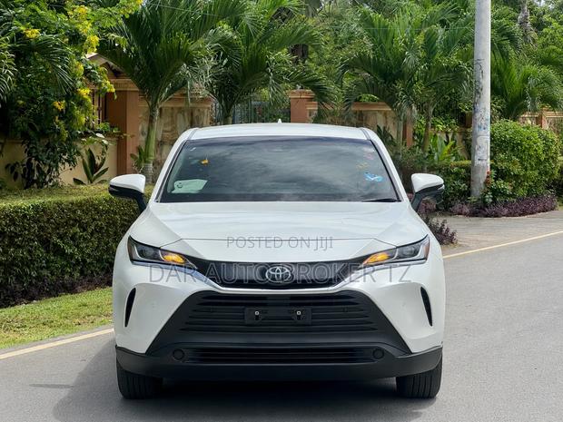 Toyota Harrier 2021 White