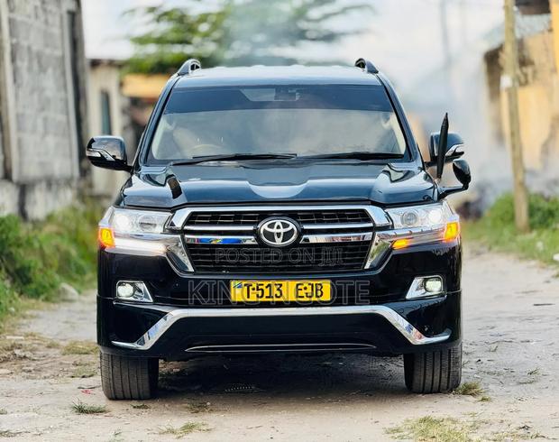 Toyota Land Cruiser 2021 Black
