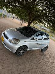 Toyota Vitz 2003 Silver for sale