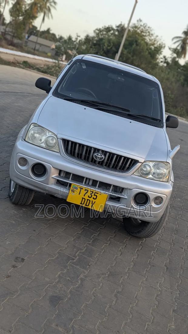 Toyota Cami 2003 Silver
