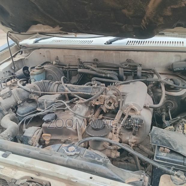 Toyota Land Cruiser Prado 2005