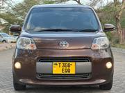 Toyota Porte 1.5 FWD 2015 Brown for sale