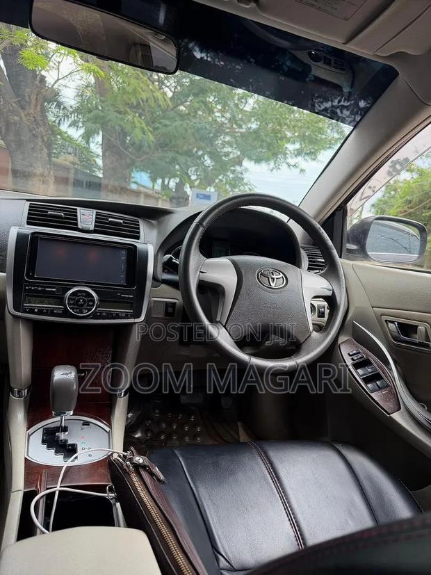 Toyota Premio 2008 Maroon