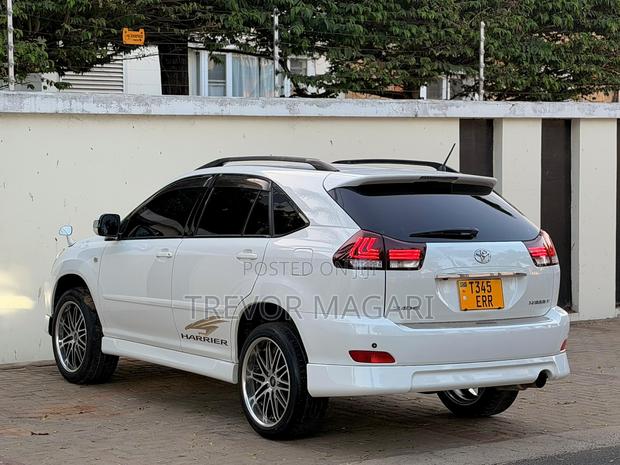 Toyota Harrier 2006 Black
