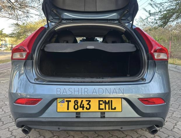 Volvo V40 2014 Blue