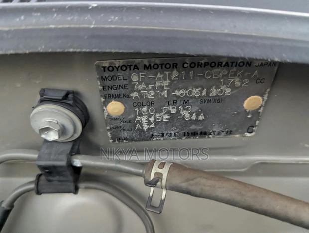 Toyota Carina 2001 Silver