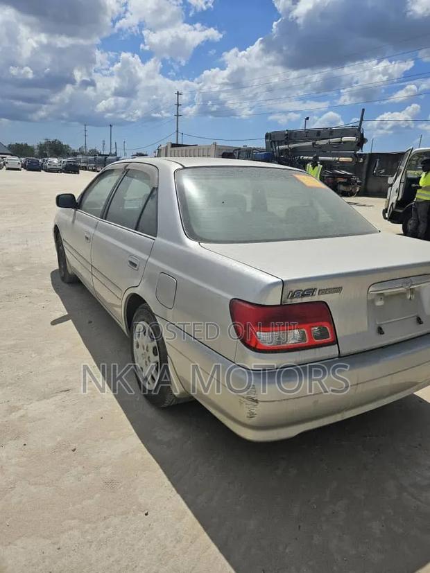 Toyota Carina 2001 Silver