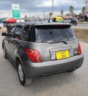 Toyota IST 2005 Gray for sale