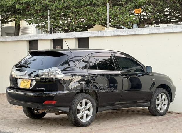 Toyota Harrier 2006 Black