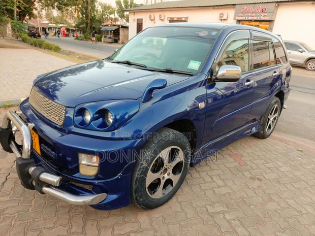 Toyota RAV4 2004 Blue