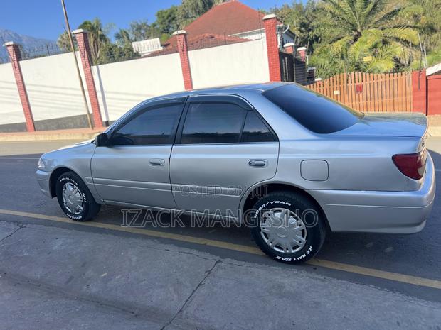 Toyota Carina 2001 Silver