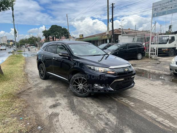 Toyota Harrier 2.0 4WD 2015 Blue