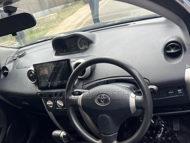 Toyota IST 2003 White