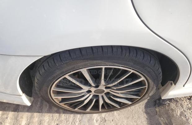 Toyota Crown 2008 Off white