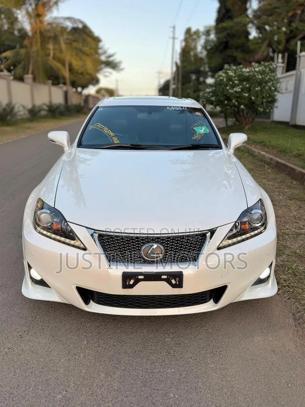 Lexus IS 2012 White