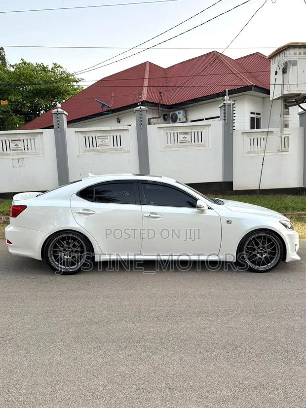 Lexus IS 2012 White