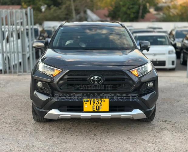 Toyota RAV4 2019 Black