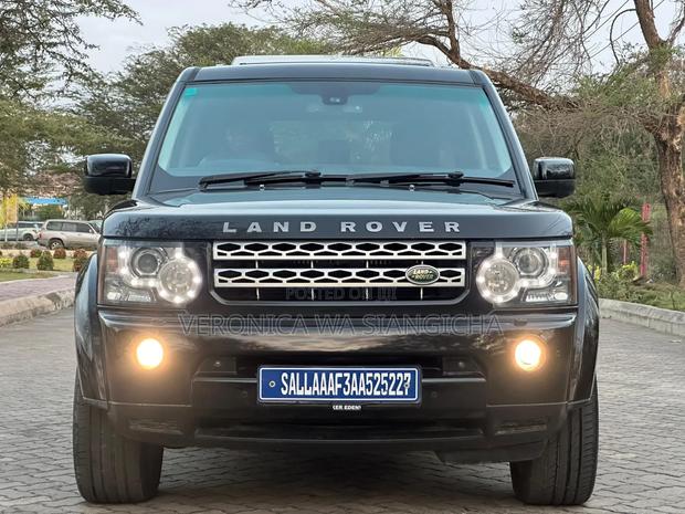Land Rover Discovery 2015