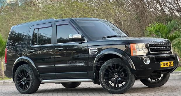Land Rover Discovery 2010 Black