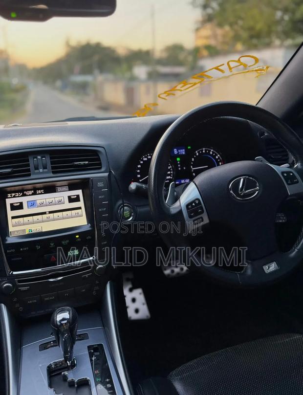 Lexus IS 2011 White
