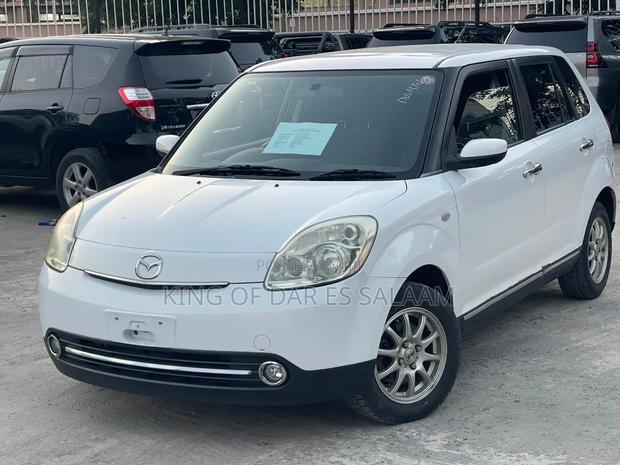Mazda Verisa 2009 White