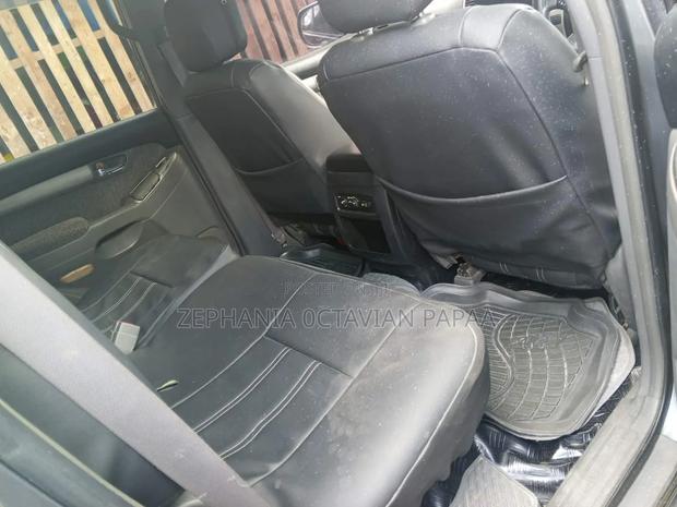 Toyota Land Cruiser Prado 2006 Gray
